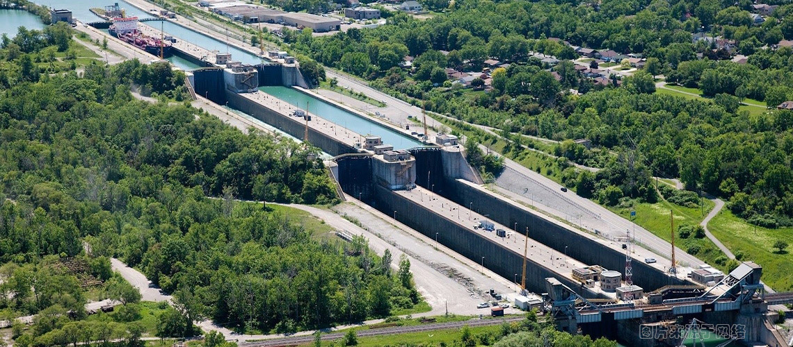 Bruce Trail Hike: Welland Canal – Queenston